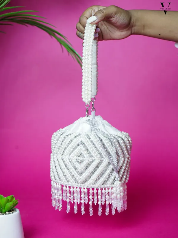Frosted_Radiance_Pearl_Potli